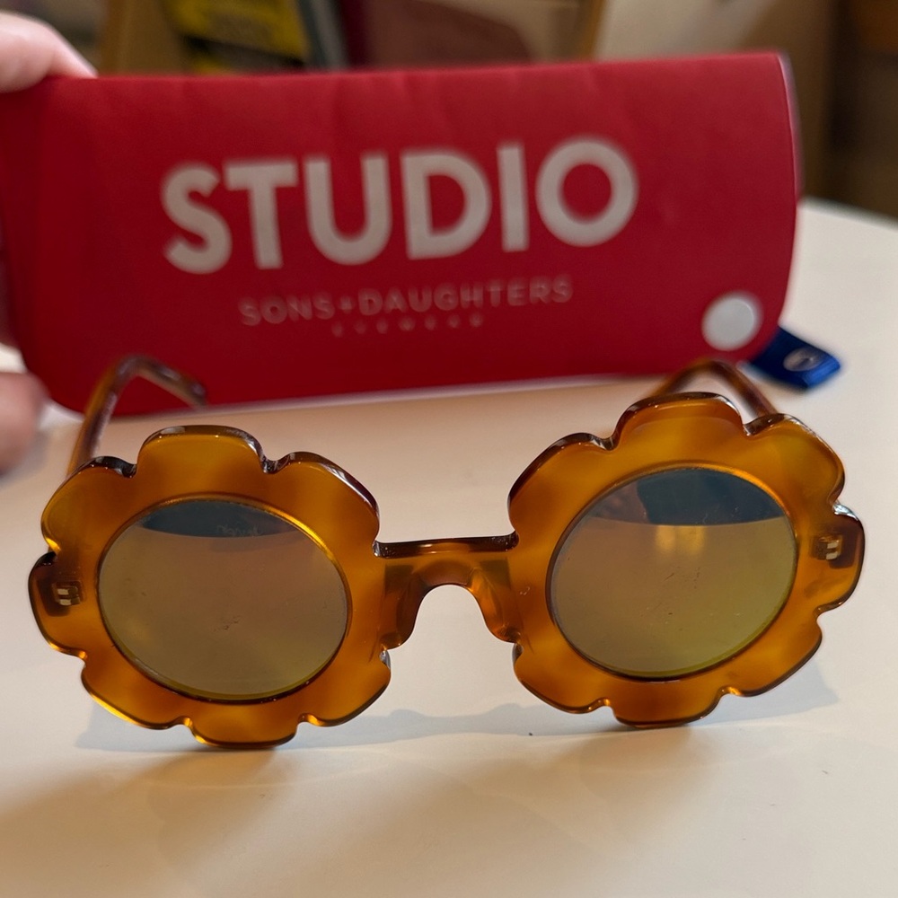 Sons+Daughters kids luxury sunglasses.